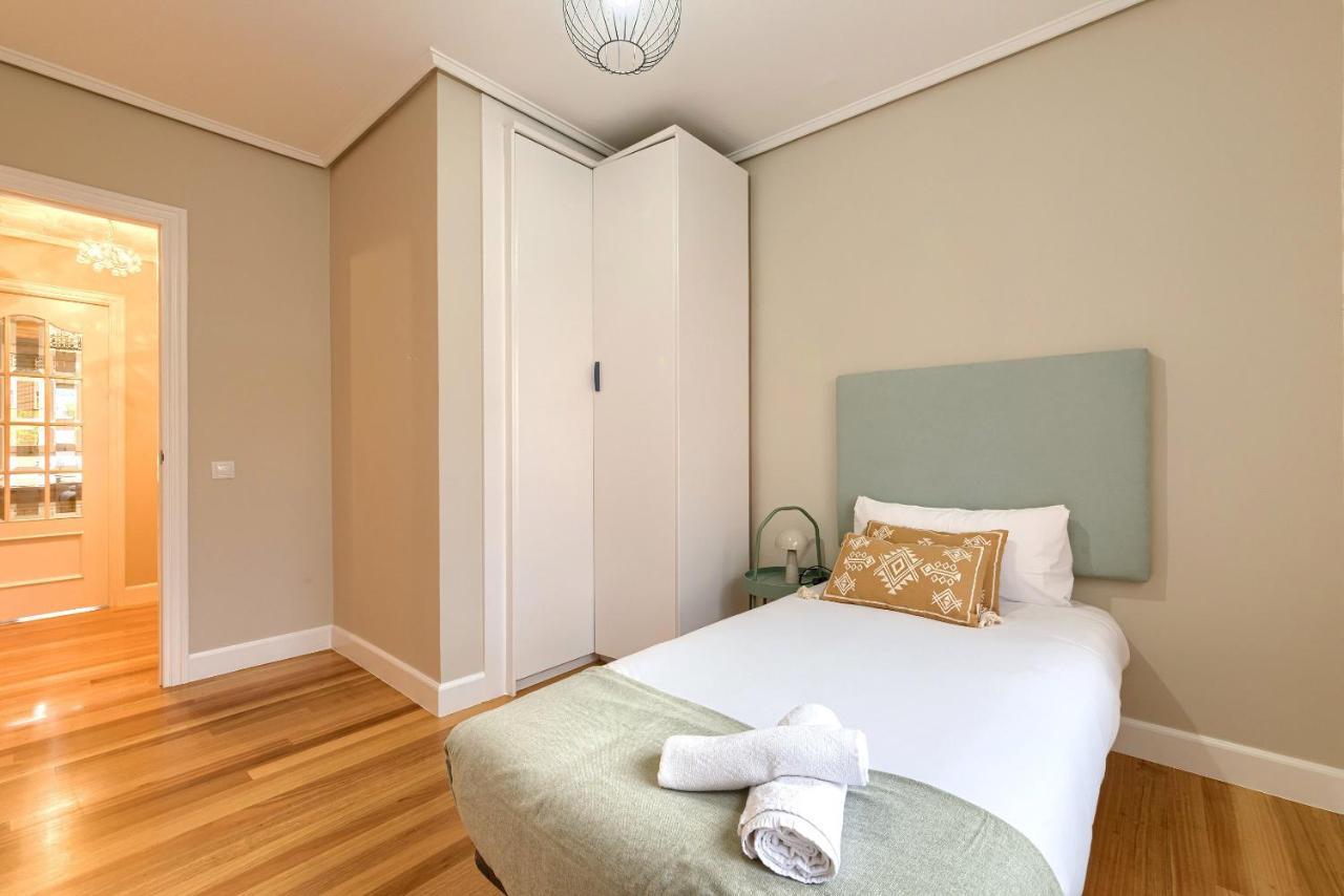شقة Vivienda Turistica Reformada En Zona Residencial Con Garaje Y Wifi بلباو المظهر الخارجي الصورة